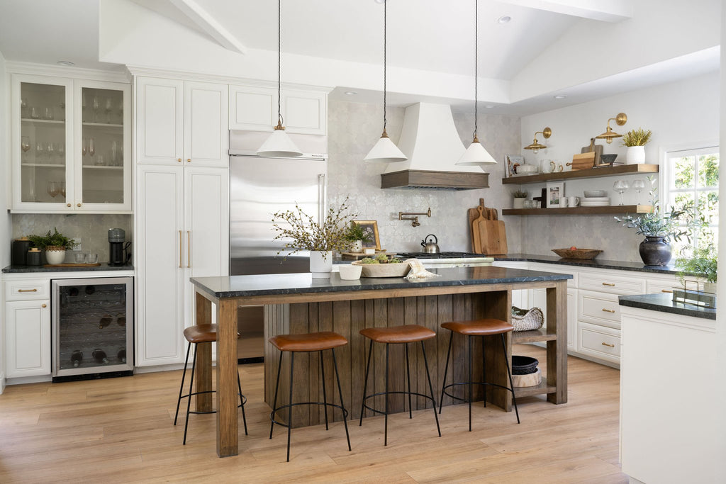 Kitchen - Spanish Modern