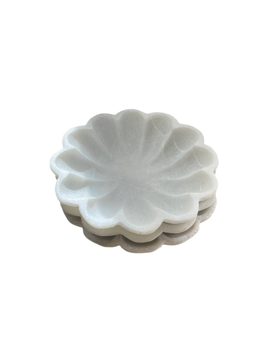Scalloped Rim Dish