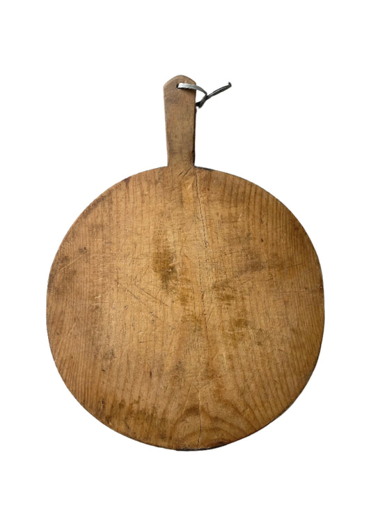 Round Vintage Decorative Breadboard